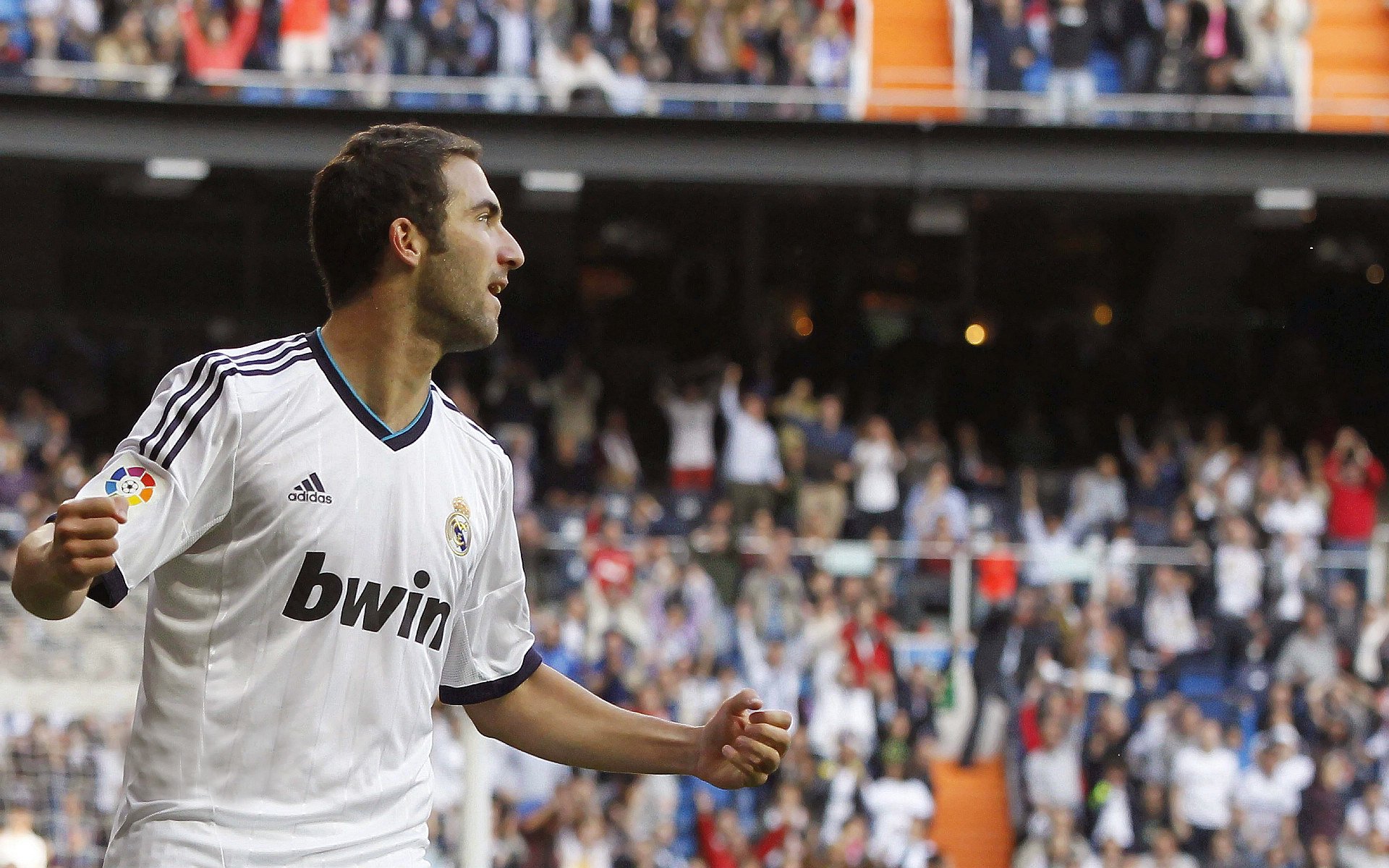 开云体育app-掌控的两种解法，若日尼奥的节奏艺术与牙买加的逆袭智慧