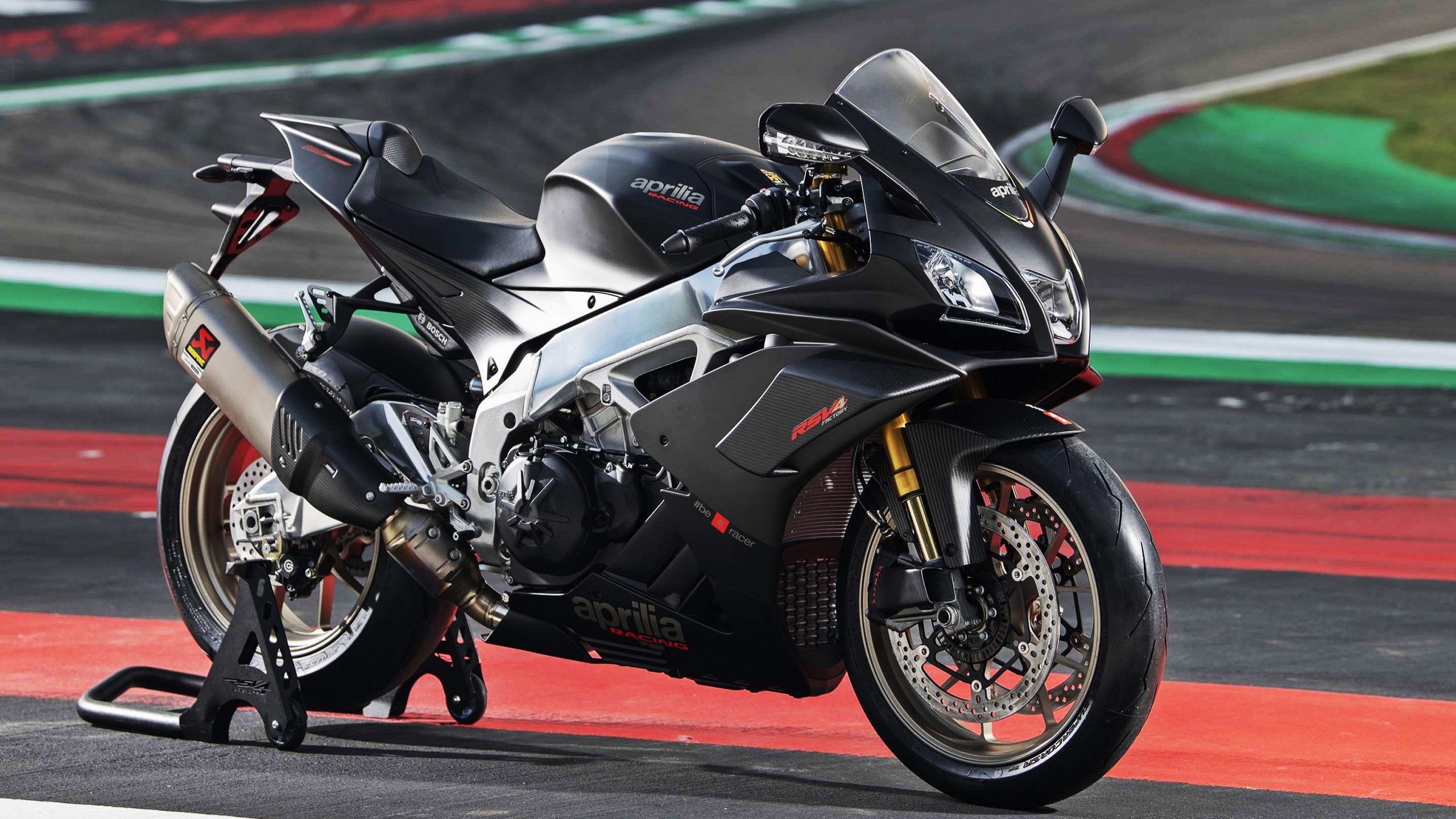 绿白交锋，安哥拉战术铁幕窒息爱尔兰，后防铁闸金玟哉征服全场评分