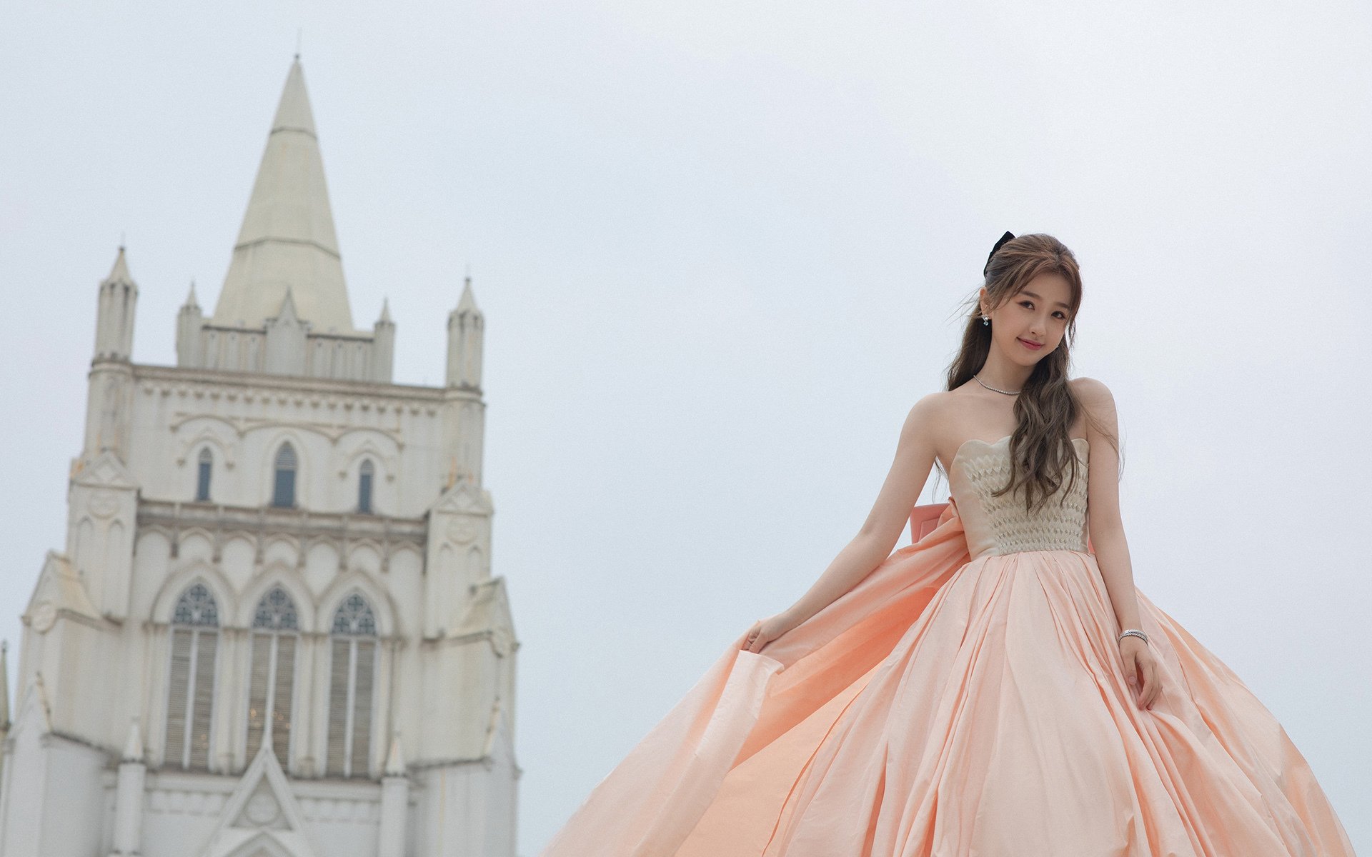 开云体育app-错位时空，一场罗马城下的维尼修斯审判—当曼联7号照亮红狼黄昏