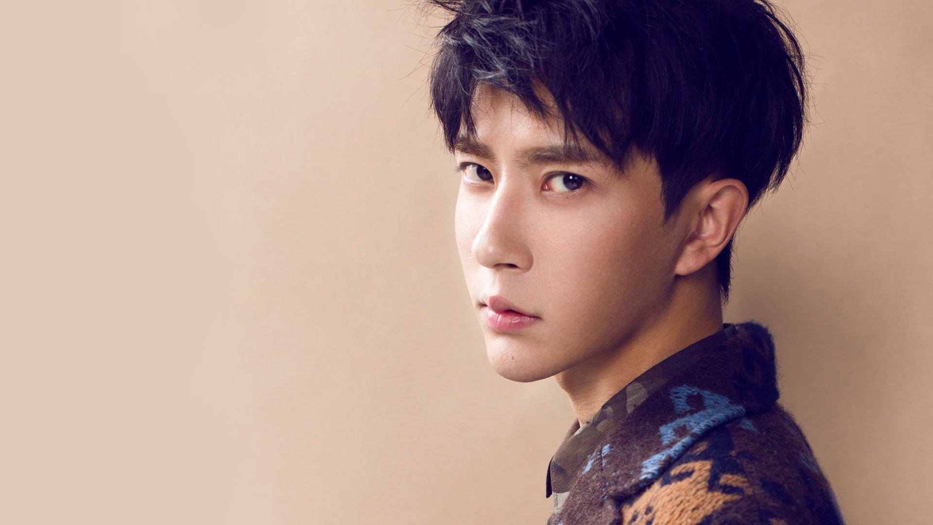 全胜狂欢!克莱以一己之力血洗山西,快船防线固若金汤,这是一场彻头彻尾的压制!