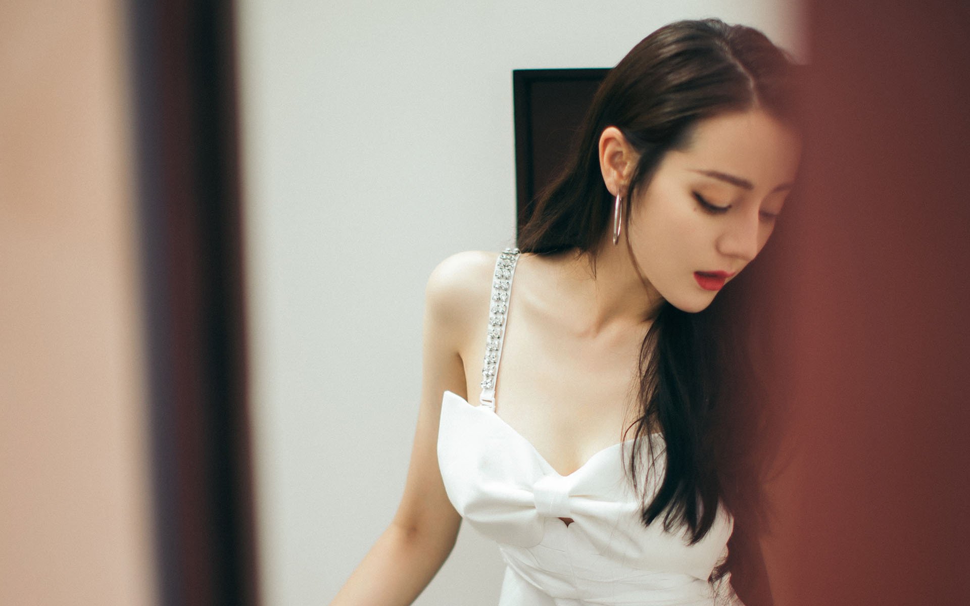 高原与海啸,当稳定基底托起翻盘奇迹