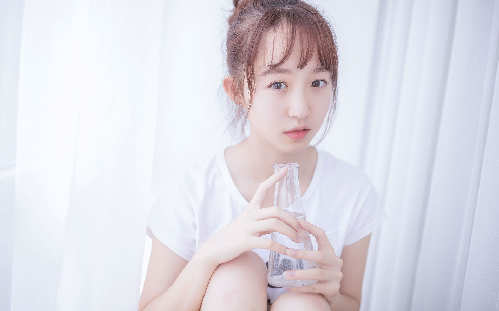 双线爆冷，F1涡轮增压的悬念与瑞典足球的冰封奇迹